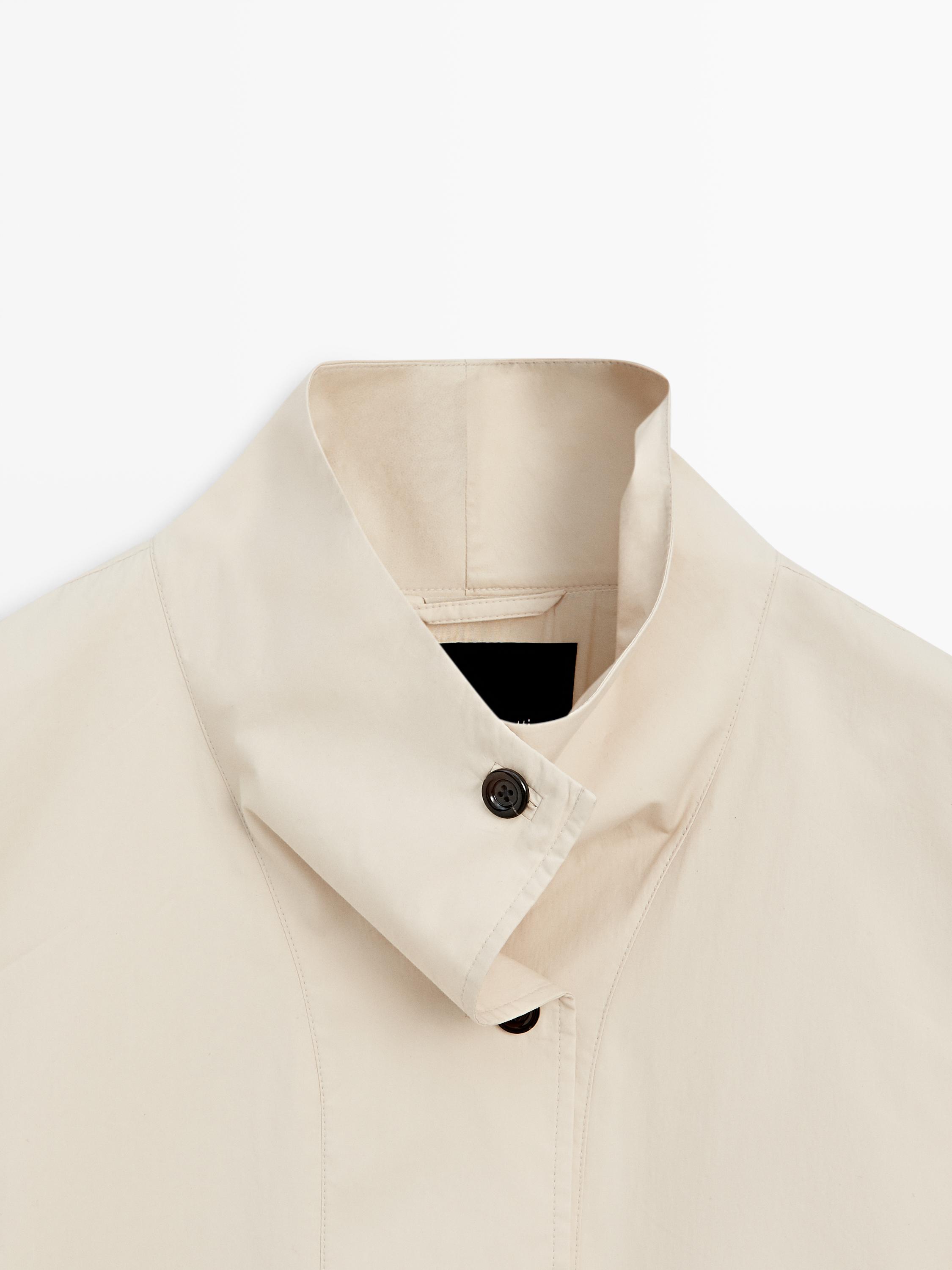 Jacket with high collar detail